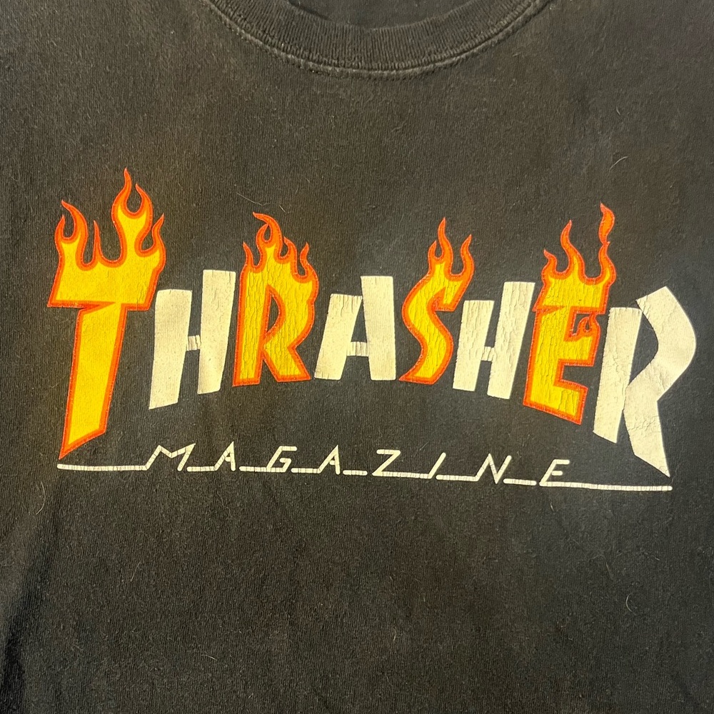 VINTAGE THRASHER Y2K T SHIRT - Picture 2 of 5